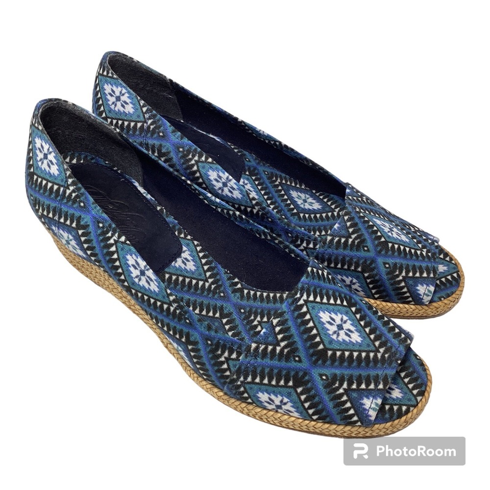 Theodora & Callum by Stuart Weitzman Espadrille  Woven Wedge Sandal Blue Size 6